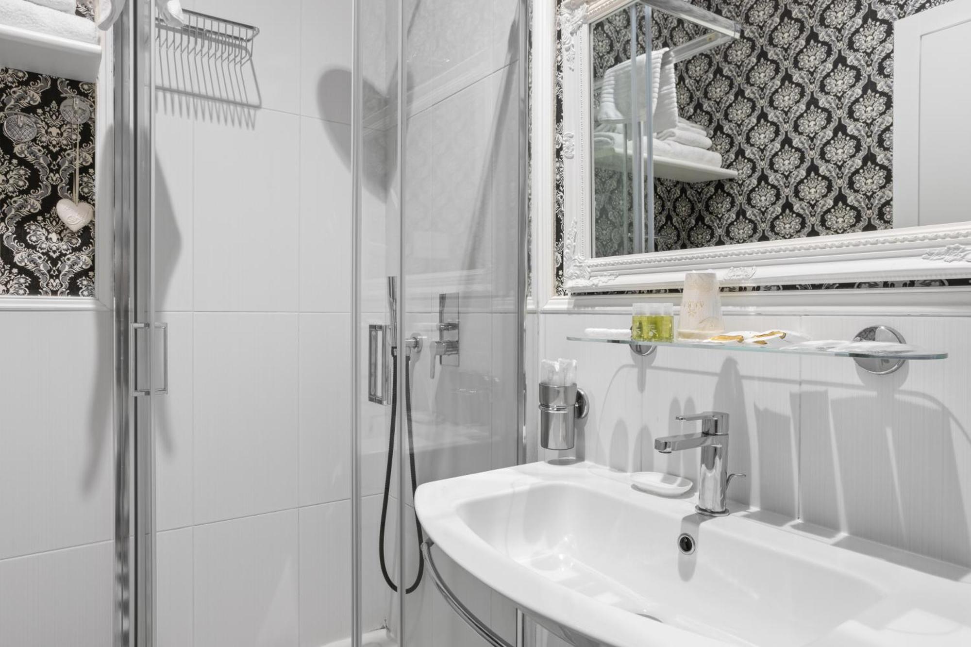 Gh Navona Gæstehus 5*